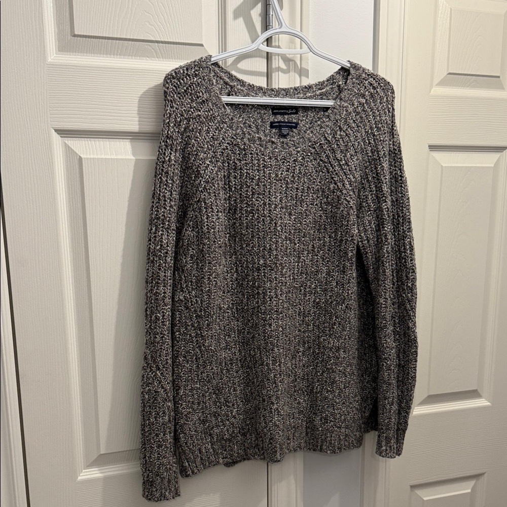 Aerie Women's Black and Brown Crew Neck Sweater